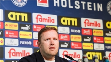 Kiel im Terminstress: Keine Rückreise nach Wolfsburg-Spiel Früher in Wolfsburg, jetzt in Kiel: Fußball-Manager Olaf Rebbe.