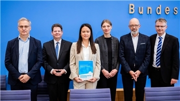 Führende Wirtschaftsinstitute haben ihre Prognose für 2026 vorgelegt.