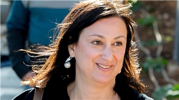 Fünf Jahre nach dem tödlichen Bombenattentat auf die Journalistin Daphne Caruana Galizia sind auf Malta zwei Brüder wegen des Mordes schuldig gesprochen worden.