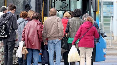 Für 100 Gäste der Nordwestbahn gab es nach einem Zugausfall nur einen Bus.