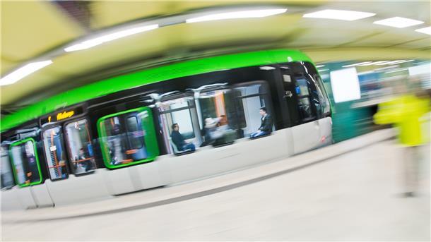Für Bus und Bahn gelten ab Oktober andere Corona-Regeln.