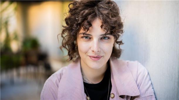 Die Neue bei den „Toten vom Bodensee“: Anna Werner Friedmann Für das deutsche TV-Publikum ist die 33-jährige Anna Werner Friedmann ein völlig frisches Gesicht.