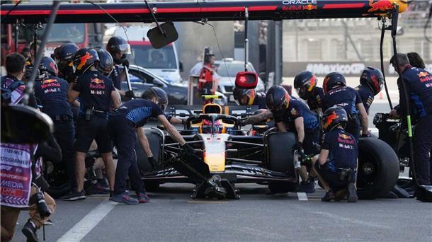 Sainz auf Pole in Mexiko - Verstappen Zweiter vor Norris Für den Lokalmatador Sergio Pérez lief es gar nicht gut.
