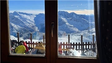 Für gewöhnlich ist Österreich im Winter voll von Touristen.