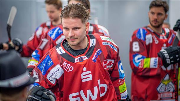 Für Pinguins-Eigengewächs Justin Büsing ist die Premierensaison im Profi-Eishockey ein reines Märchen.