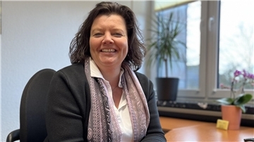 Gabi Kasten freut sich auf ihre erste Sprechstunde als offizielle neue Bürgermeisterin der Stadt Geestland.
