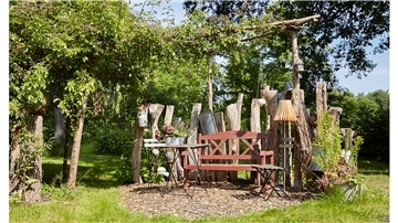 Garten von Edda Barth-Golz und Rainer Golz.