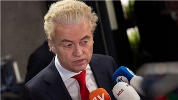 Geert Wilders ist Vorsitzender der rechtsextremen Partei PVV.