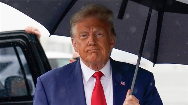 Trump will sich Donnerstag im Gefängnis melden Gegen den ehemaligen US-Präsidenten Donald Trump laufen vier Strafverfahren.