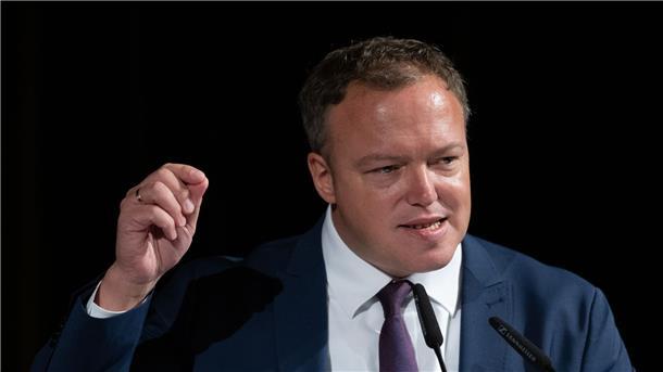 Gegen den Thüringer CDU-Landeschef Mario Voigt wurde wegen des Verdachts der Bestechlichkeit eine Ermittlung eingeleitet.