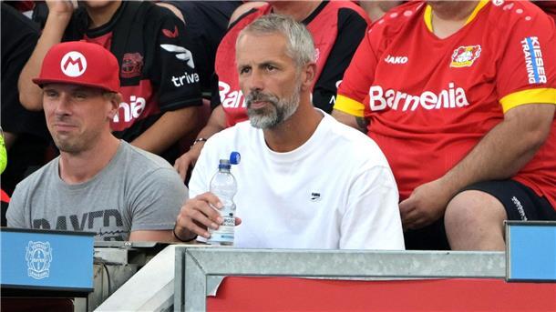 Gelb-Rote Karte für Trainer Rose.