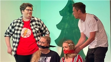 Szene aus dem neuen Theaterstück