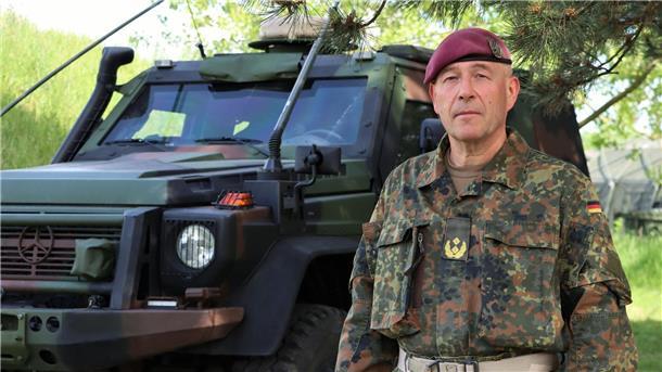 Generalmajor Dirk Faust: Seine Division steuert die Übung mit insgesamt etwa 4500 Teilnehmern in Ungarn und Rumänien.