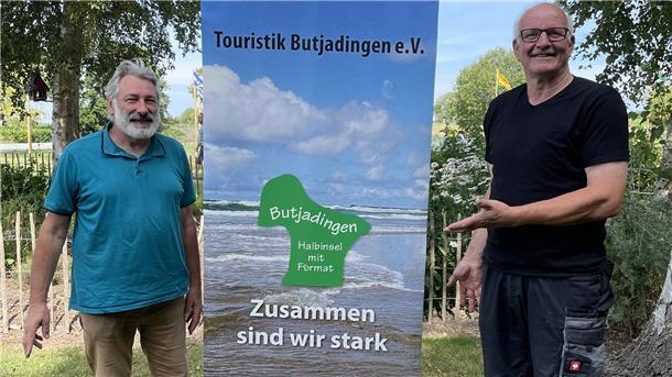 Verein Touristik Butjadingen schafft den Neustart Gerhard Vaas (links) ist der 2. und Reinhard Evers der 1. Vorsitzende. Sie sind angetreten, um den Verein, dem das Aus drohte, neues Leben einzuhauchen.