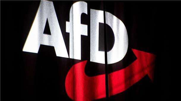 Urteil: AfD zu Recht rechtsextremistischer Verdachtsfall Gericht: Die AfD wird zu Recht als rechtsextremistischer Verdachtsfall eingestuft.