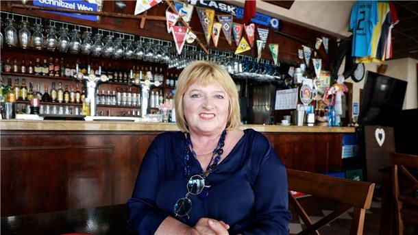 Gerlinde Weininger, Inhaberin des „Münchner Kindl“, in ihrem Lokal an der Playa de Palma.