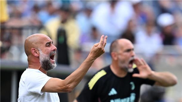 5:2 gegen Juve: Guardiola mit Manchester City Gruppensieger Gewohnt energisch und impulsiv am Spielfeldrand: Pep Guardiola.