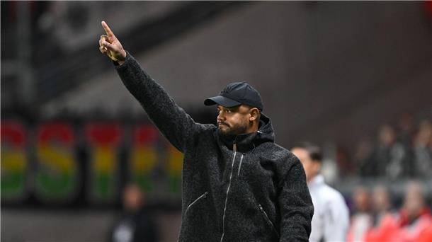 Trainer-Ansage vor Liga-Gipfel: „Zwei Fäuste gegeneinander“ Gibt den Weg für den FC Bayern vor: Trainer Vincent Kompany.