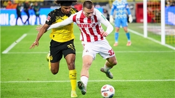 Kovac über Adeyemis Wutausbruch: „Unnötig“ Glücklos gegen Köln: Karim Adeyemi (l).
