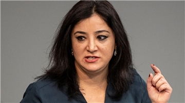 Gökay Akbulut (Die Linke) im Bundestag.