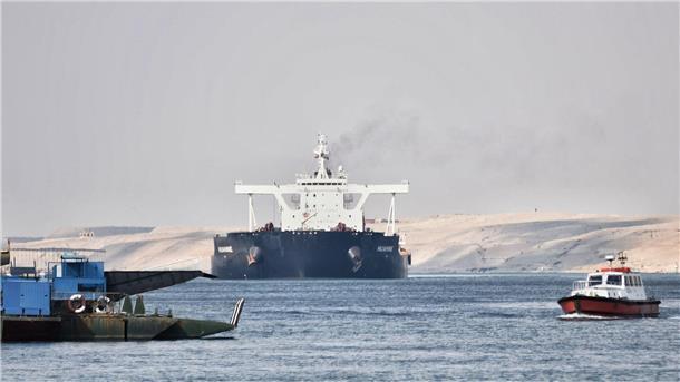 Allianz für sichere Schifffahrt Große Reedereien meiden zunehmend die Route durch das Rote Meer und den Suezkanal.