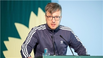 Grünen-Politiker Lühmann ruft angesichts der AfD-Einstufung zu einer Debatte über das Waffenrecht auf. (Archivbild)