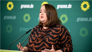 Grünen-Vorsitzende Ricarda Lang will hinsichtlich wachsender Migration mehr Unterstützung für Kommunen.