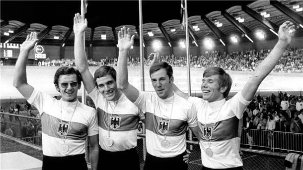 Günter Haritz (r.) ist im Alter von 77 Jahren gestorben. (Archivbild)