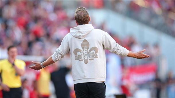 Haderte nach einer vergebenen Chance: Darmstadts Trainer Florian Kohfeldt.