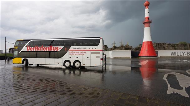 Neues Angebot: Hafenbus soll im Winter auf Lichtertour gehen Hafenbus: Vier Lichtertouren geplant