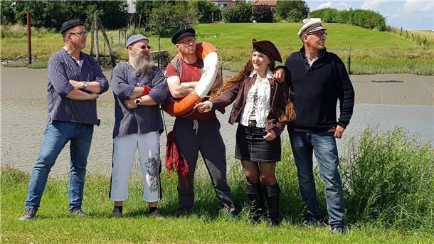 Band The Muschels bringt den Hafenrock in die Seefelder Mühle Hafenrock nennen The Muschels ihre ganz spezielle Mischung aus Musik und Meer.