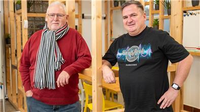 Hans-Werner Busch (links) und Hauke Hasselbring sind langjährige Weggefährten von Alfred Prey bei den Fischtown Pinguins.