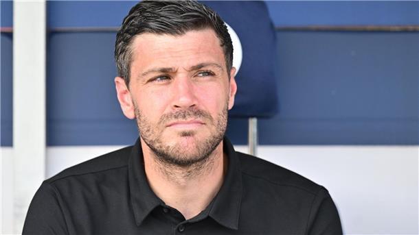 Jäkel-Ersatz da: Braunschweig holt Abwehrspieler Nkoa Hat einen neuen Abwehrspieler geholt: Braunschweigs Sportchef Benjamin Kessel. (Archivbild)