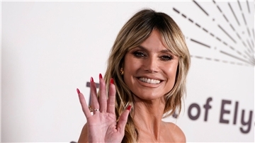 Heidi Klum präsentiert „Germany’s Next Topmodel“.