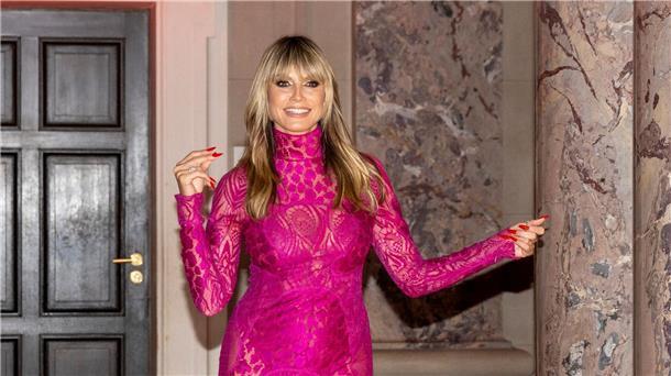 Erste Bewährungsprobe bei „Germany’s Next Topmodel“ Heidi Klum stellt das Können ihrer Kandidatinnen und Kandidaten auf den Prüfstand.