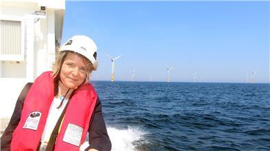 Heike Winkler wünscht sich einen stärkeren Ausbau der Windenergie.