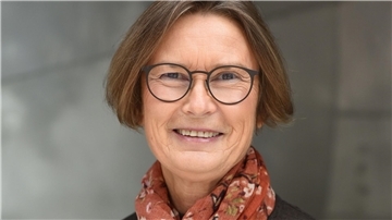 Helje Kringlebotn Sødal lächelt ist  Professorin an der norwegischen Universität von Agder. (Archivbild)