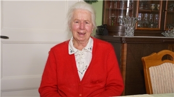 Herta Wirthwein (87) prägte viele Jahre den Hesedorfer Heimatverein. Vor einem Jahr zog sie sich aus der Vereinsarbeit zurück. Langeweile kommt bei ihr trotzdem nicht auf. 