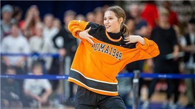 Hip-Hop-Weltmeisterin Rike Jürgens ist "Sportlerin des Jahres 2019" im Land Bremen.