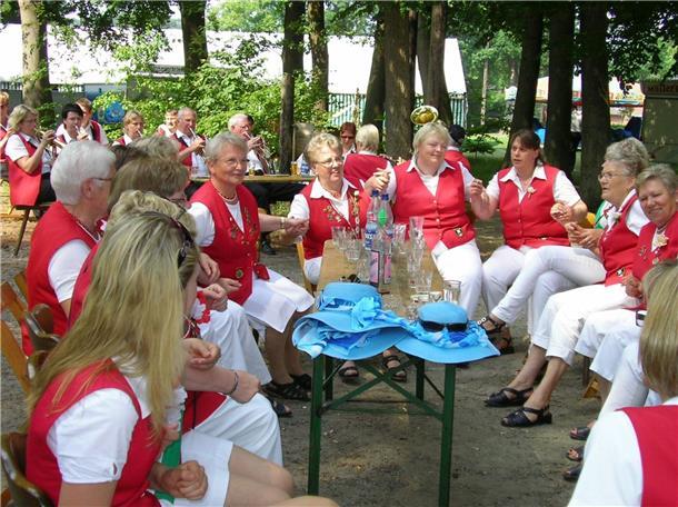 Historische und aktuelle Momente der Damenabteilung im Schützenverein Elsdorf.