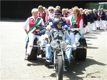 Historische und aktuelle Momente der Damenabteilung im Schützenverein Elsdorf.