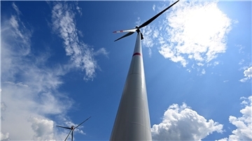 Hoch hinaus will der Kreis Cuxhaven mit dem Ausbau der Windkraft. 76 Windpark-Standorte wurden jetzt im Regionalausschuss präsentiert.