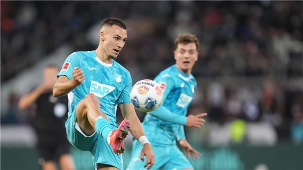 Hoffenheim siegt auswärts – St. Paulis Krise spitzt sich zu Hoffenheims Tim Lemperle (l) in Aktion.