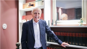 Horst Opaschowski ist Zukunftsforscher. Wie steht es also um die Einstellung der Deutschen?