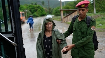 Nach Jamaika: Hurrikan „Melissa“ erreicht Kuba Hunderttausende Menschen sind im Osten des Landes in Sicherheit gebracht worden.