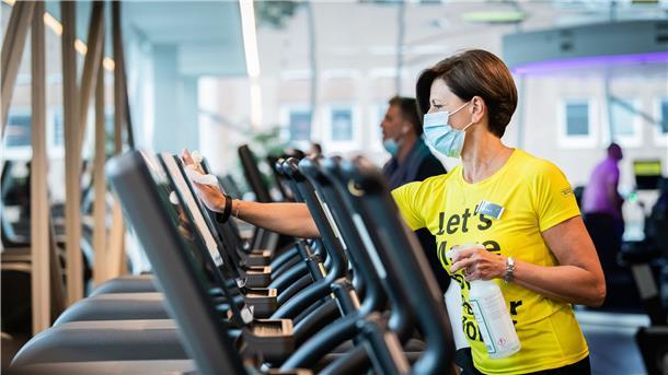 Hygiene- und Abstandsregeln müssen eingehalten werden: Unter Auflagen dürfen Fitnessstudios im Land Bremen ab kommendem Mittwoch (27. Mai) wieder öffnen.