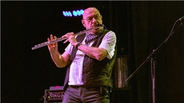 Ian Anderson führte die Querflöte in die populäre Musik ein.
