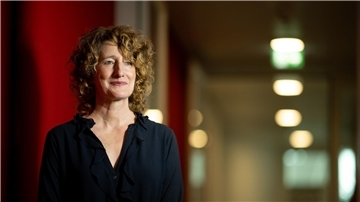 „Ich glaube, Filmemacher von außerhalb verstehen nicht ganz die Sensibilität, wenn es um die Frage geht, wie man Antisemitismus hier in Deutschland interpretiert“, sagt die  Intendantin der Berlinale.