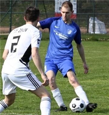 Ihm bescheinigte Trainer Niklas Frey bei der 0:5-Pleite als einzigem Spieler Normalform: Lukas Mollenhauer (rechts).