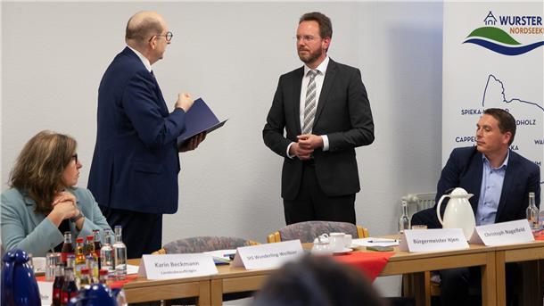 Land fördert in Wurster Nordseeküste einen besonderen Job Wurster Nordseeküste